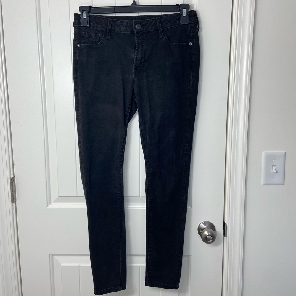 EUC Old Navy women’s black rockstar super‎ skinny mid-rise stretch jeans size 10